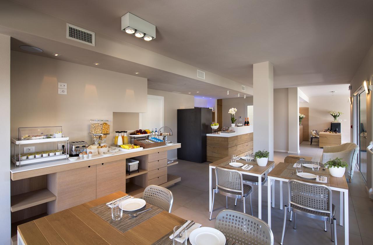 Domu Simius Life Style Hotel Villasimius Esterno foto