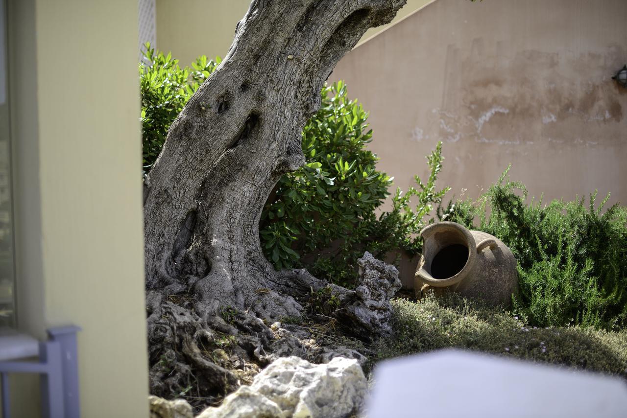 Domu Simius Life Style Hotel Villasimius Esterno foto
